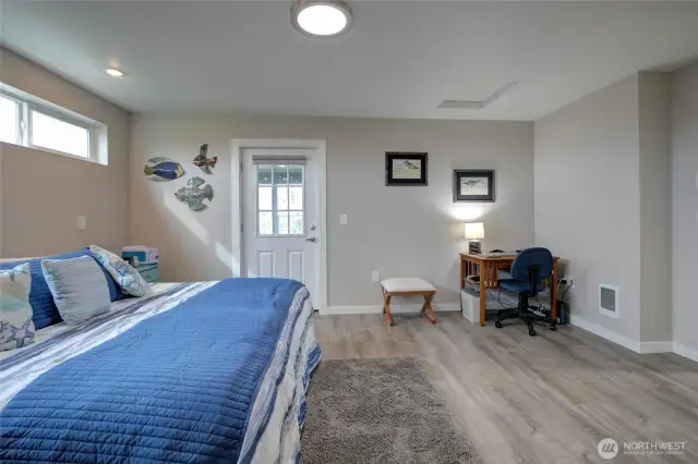 Primary suite also exits directly into the enclosed sunroom, with back yard access!