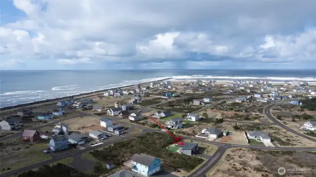Incredible location near the North Jetty, ocean beaches, and Oyehut Wildlife Reserve!