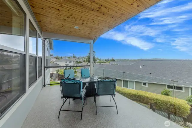 Main level covered deck