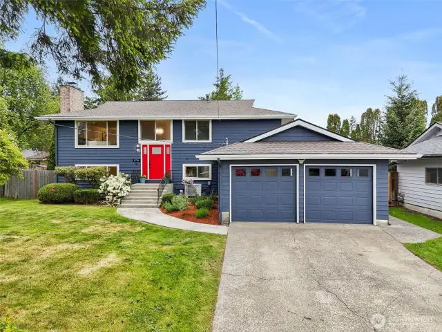 Beautifully updated 5-bedroom home with fresh 2025 exterior paint, welcoming curb appeal, and a spacious driveway.