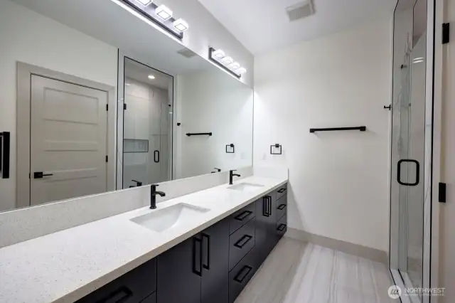 Primary 3/4 Bath with huge tile shower