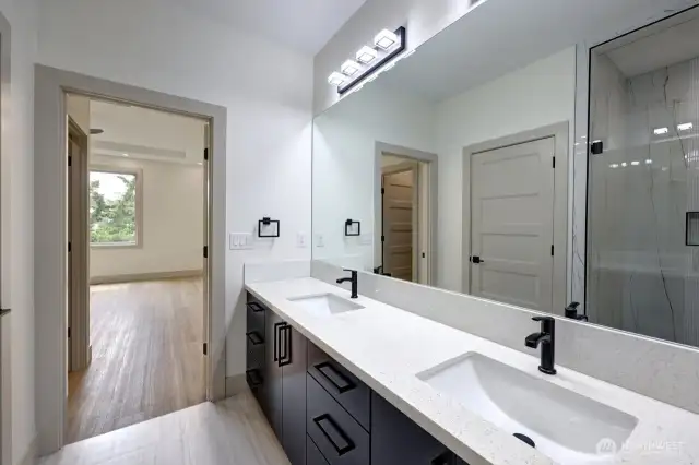 Double vanity