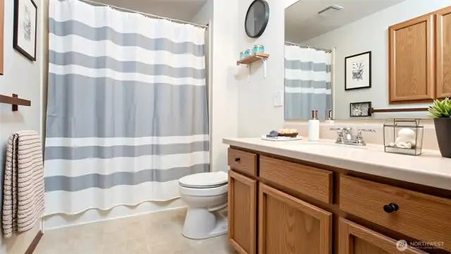 Bathroom 1.