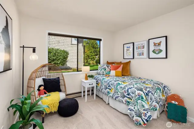 2nd bedroom.