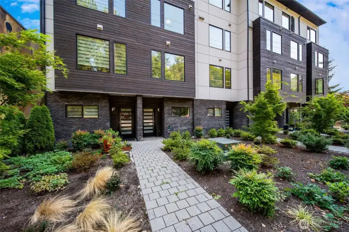 Welcome to Riverwalk at Bothell Landing