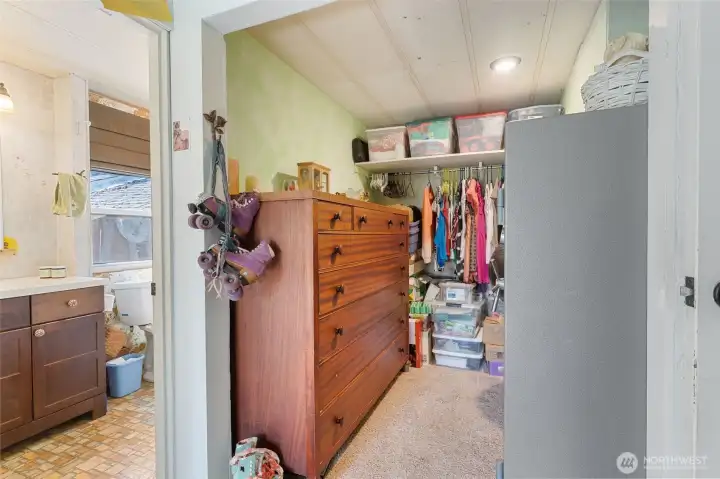Walk-in close in primary bedroom