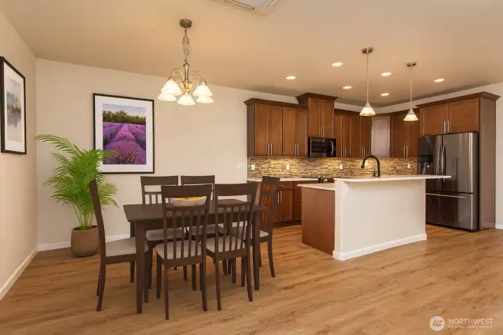 Kitchen & Dining Virtually Staged