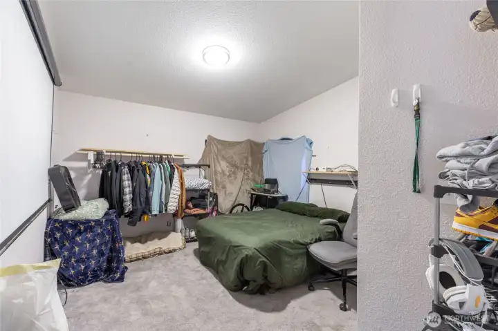 Fourth bedroom – generously sized.