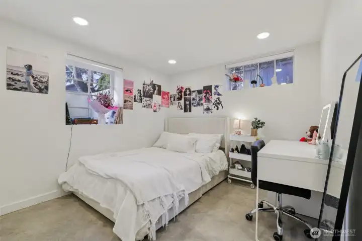 Main house downstairs bedroom 3 of 4