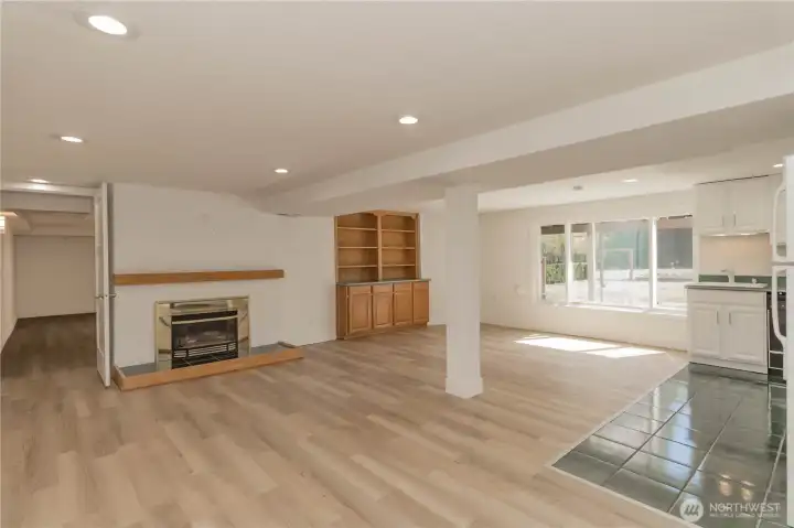 Additional storage and gas fireplace insert with lots of light