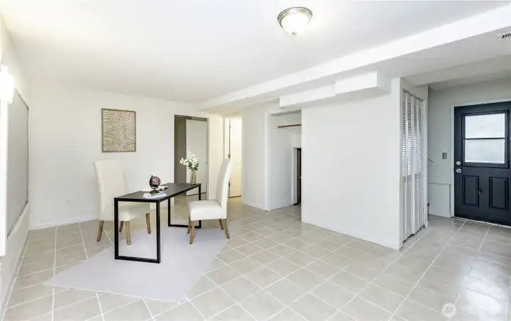 Large verstatile area!