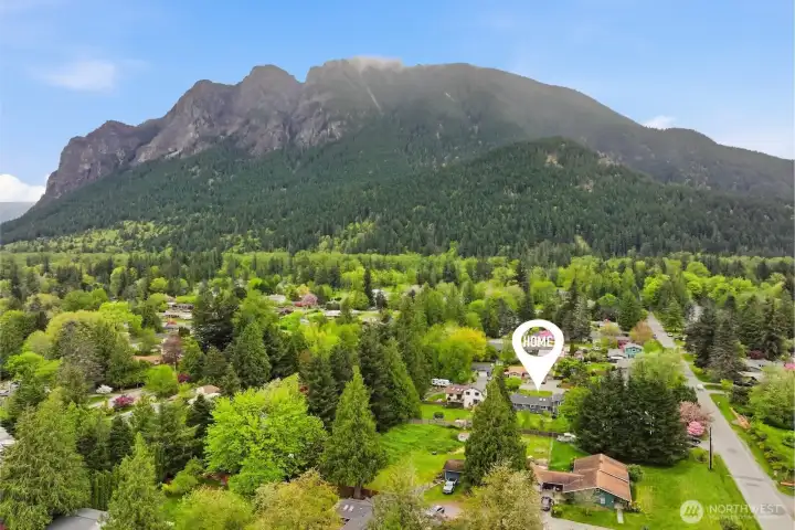 Tranquil 1/3-acre retreat tucked at the end of a quiet dead-end street, showcasing breathtaking views of Mount Si.