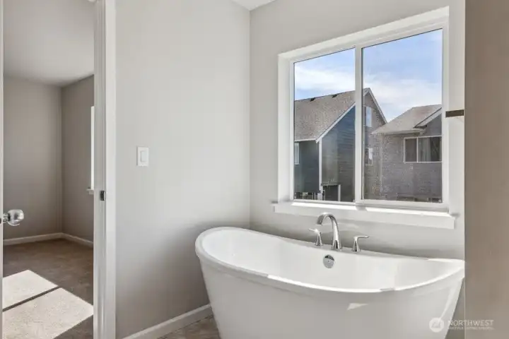 This is a presale home. Photos of the same floorplan in the community. Colors and features will vary. This is a presale home. Photos of the same floorplan in the community. Colors and features will vary.