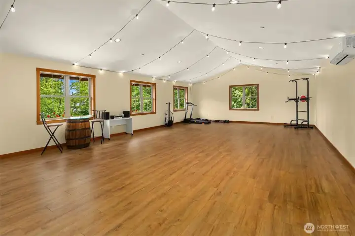 Flex Space/Bonus Room Flex Space/Bonus Room