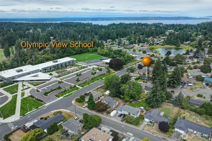 Just half block to newer Olympic View School Just half block to newer Olympic View School
