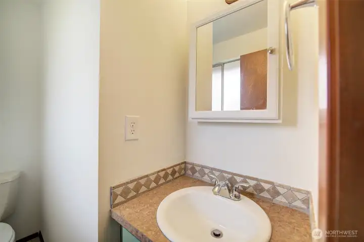 nice half bath nice half bath