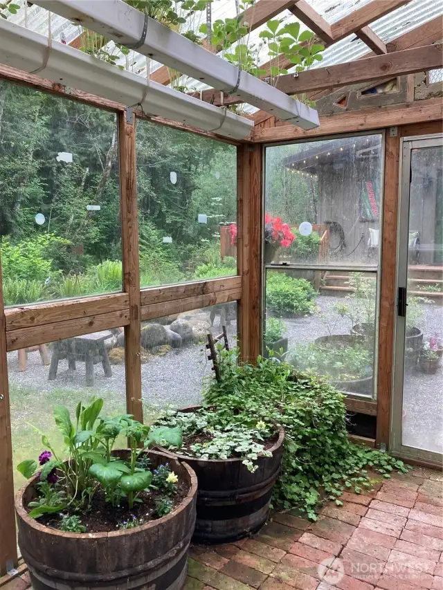 Actively used greenhouse