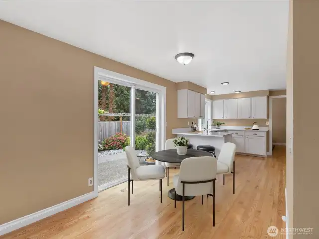 Kitchen w/eat in area-virtually staged