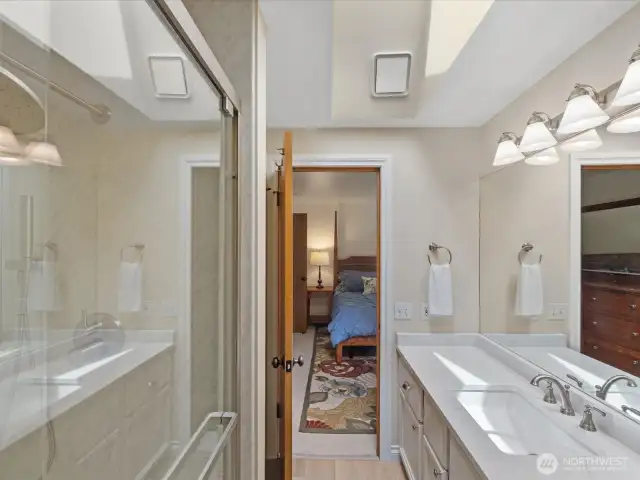 Primary Suite Bathroom