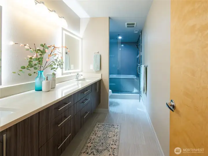 Ensuite bath