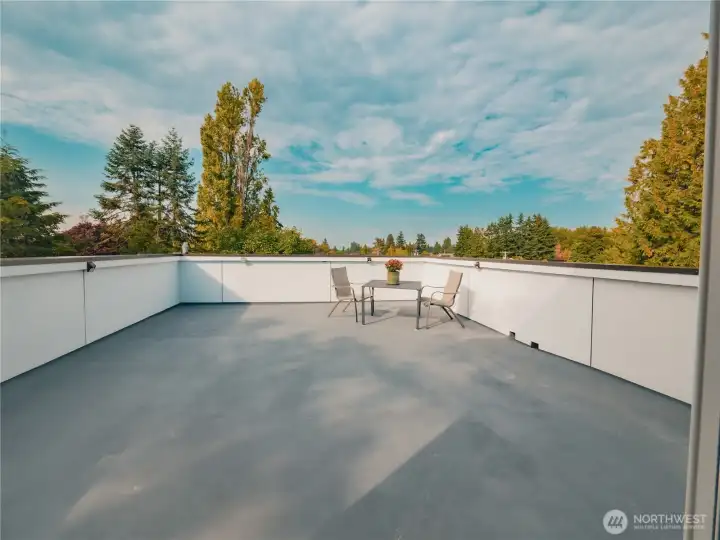 Rooftop deck