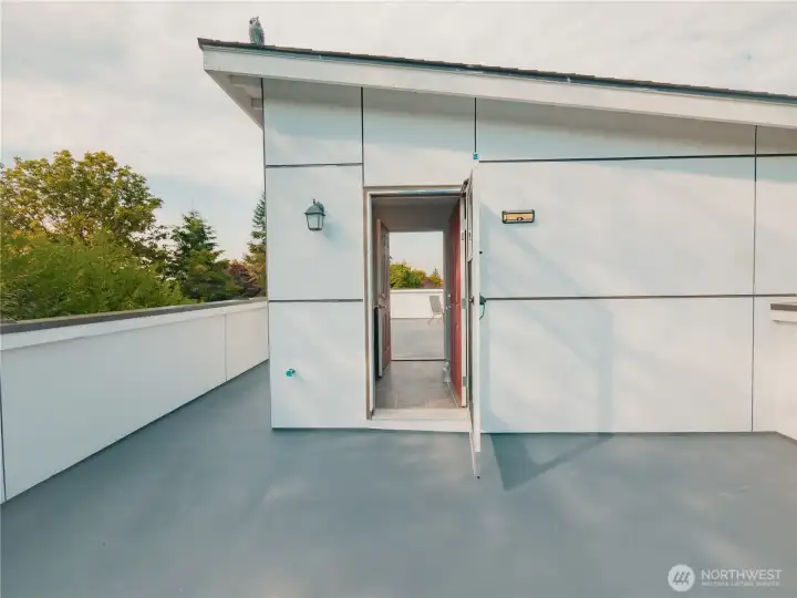 Pass through rooftop deck
