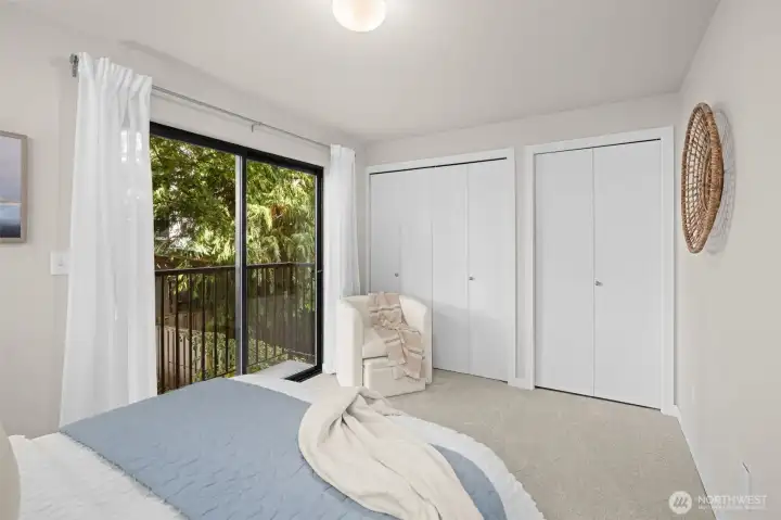 Second bedroom from another angle.