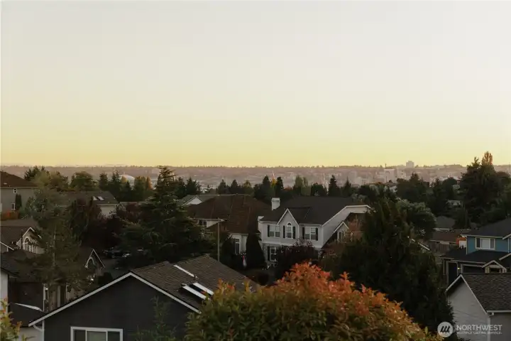 Port/city Views