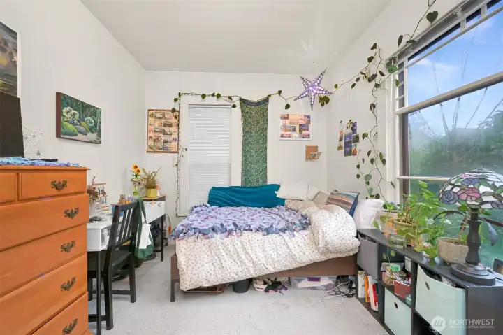 Bedroom 1 - main floor