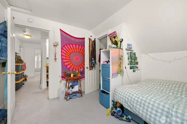 Bedroom 5 - upstairs