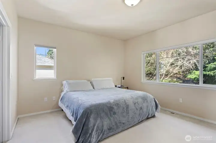 Huge Primary Bedroom