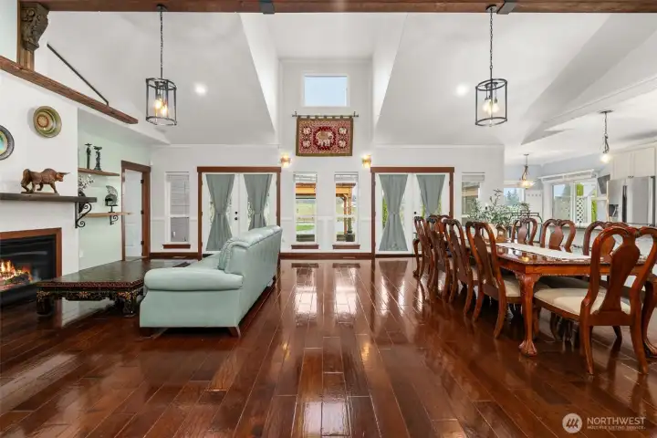 Double french doors leading to back deck.