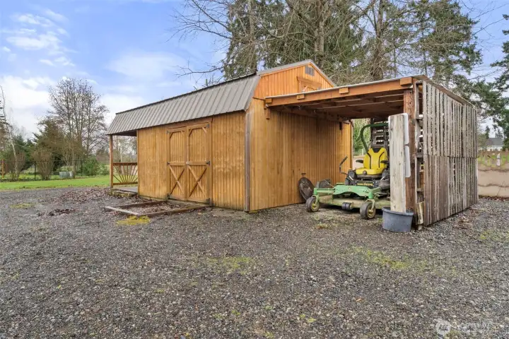 Storage area with extra covered area.