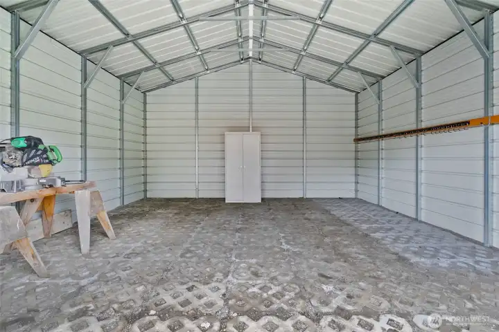 Second garage interior.