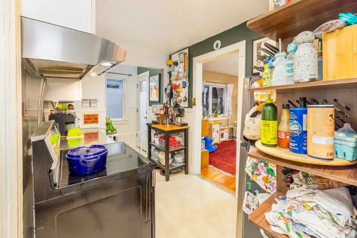 Main Floor, Unit #2