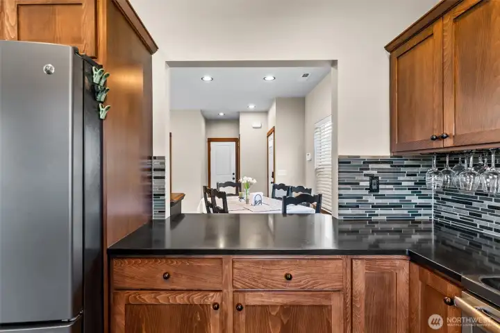 Pass through to dining room