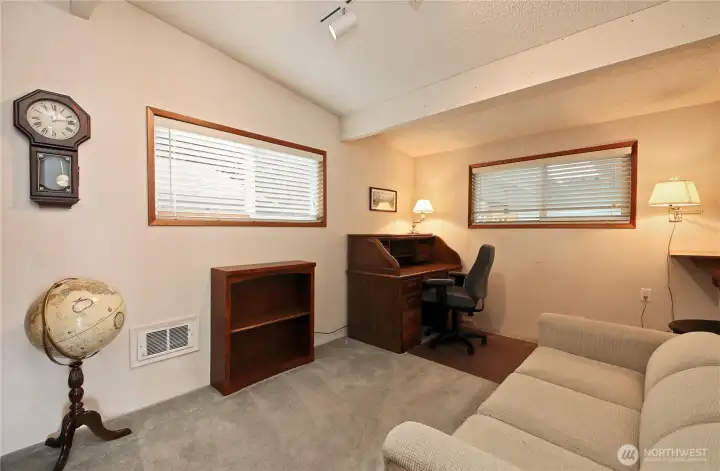 Flexible rooms for guests, hobbies, or home office needs. Flexible rooms for guests, hobbies, or home office needs.