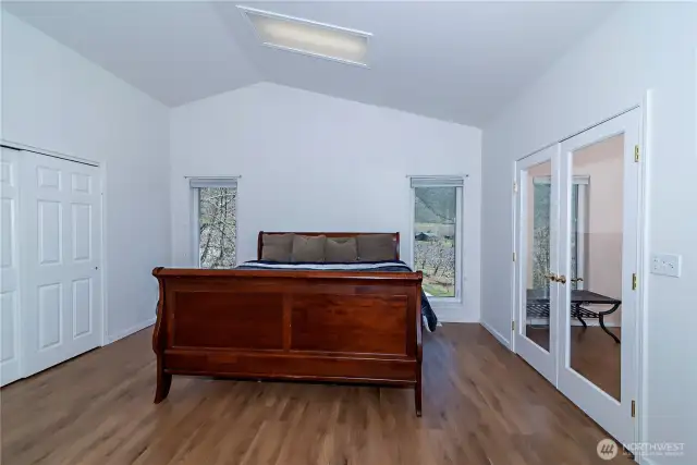 Upstairs Primary Bedroom
