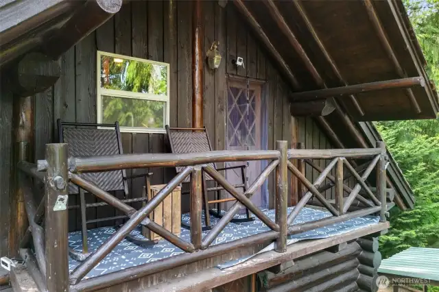 Upper Level Balcony