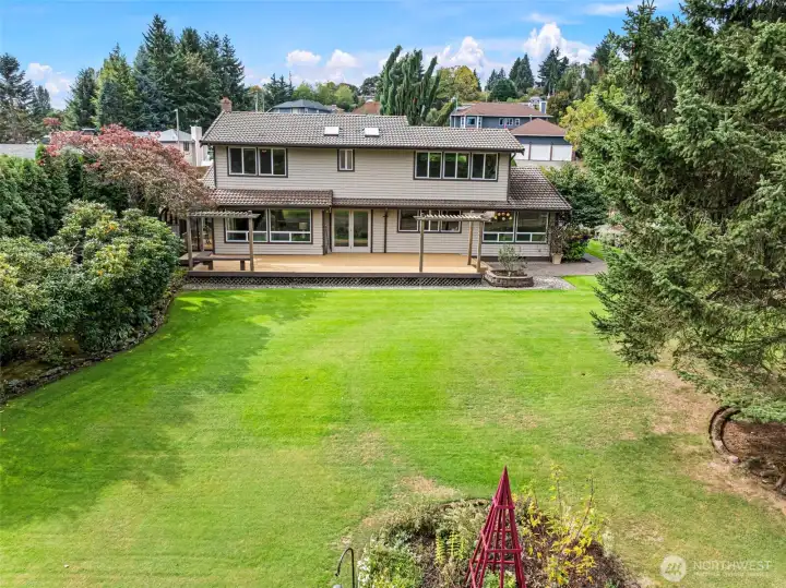 Exterior backyard view.