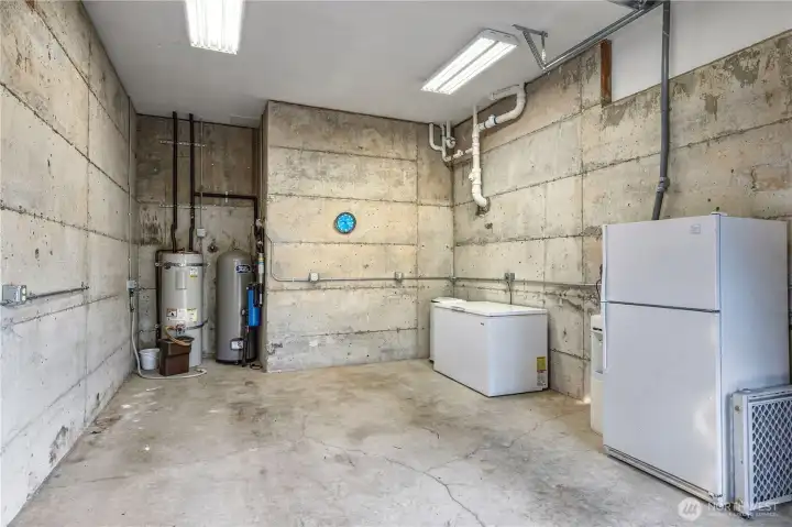 The oversized garage is very spacious and has two separate circuit panels with extra circuits available. The oversized garage is very spacious and has two separate circuit panels with extra circuits available.