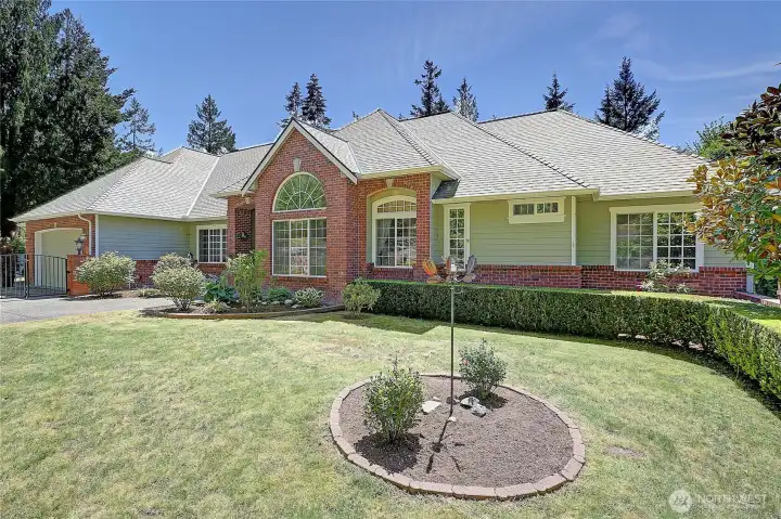 Fully fenced front yard.