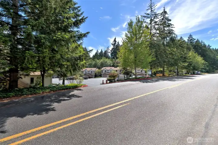 ENTER THE COMPLEX FROM WALGREN DR