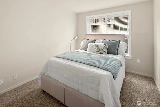 queen bed with room for 2 side tables
