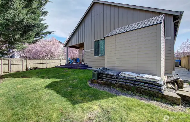 Side yard