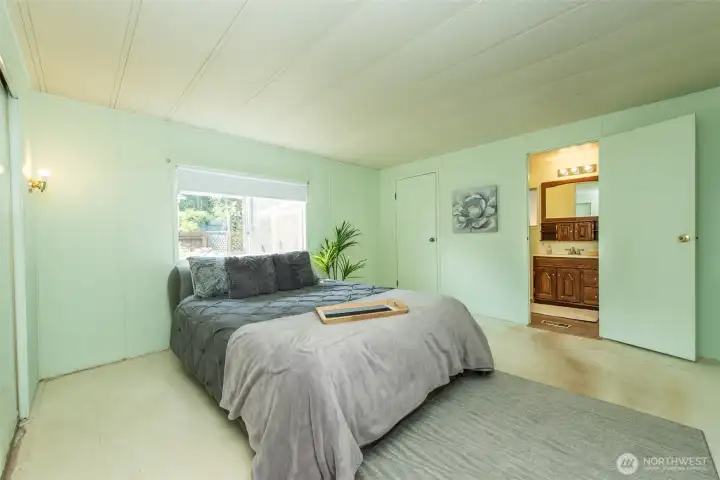 Bedroom suite with attached 3/4 bath