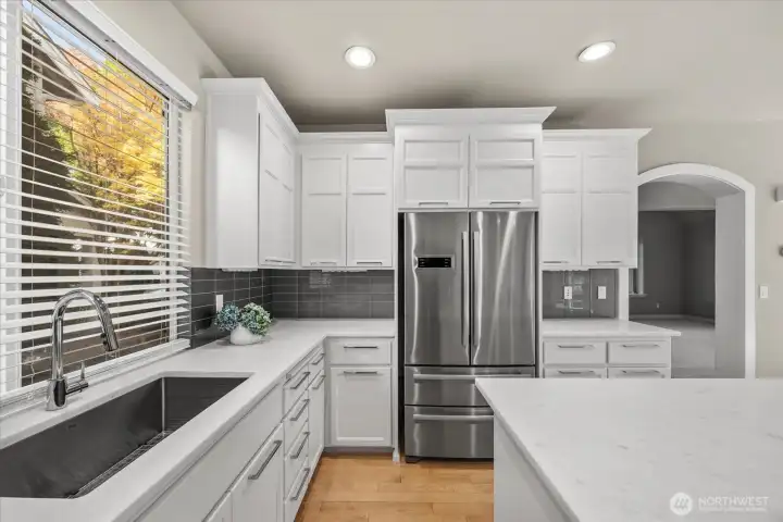Updated Kitchen with Quartzite countertops