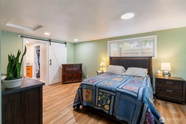 Primary bedroom with en suite Primary bedroom with en suite