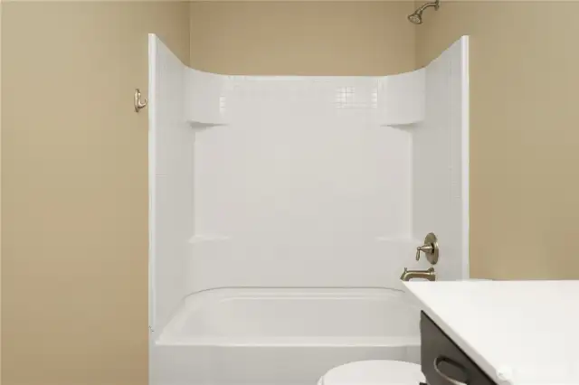 Full Bathroom (Upstairs Hallway)