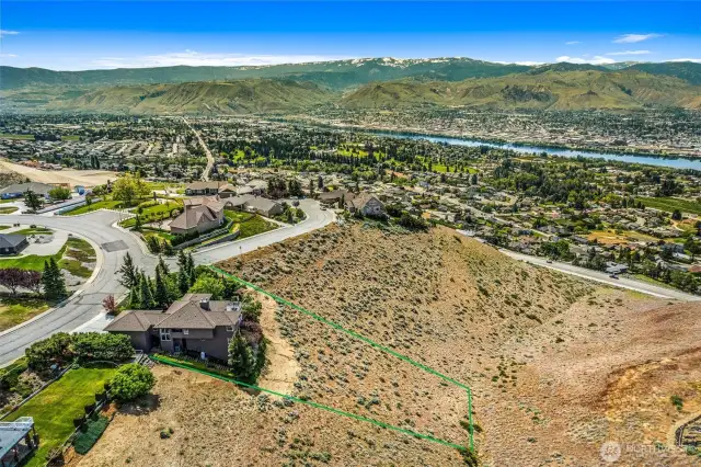 Large .88 acres. Room to grow..
